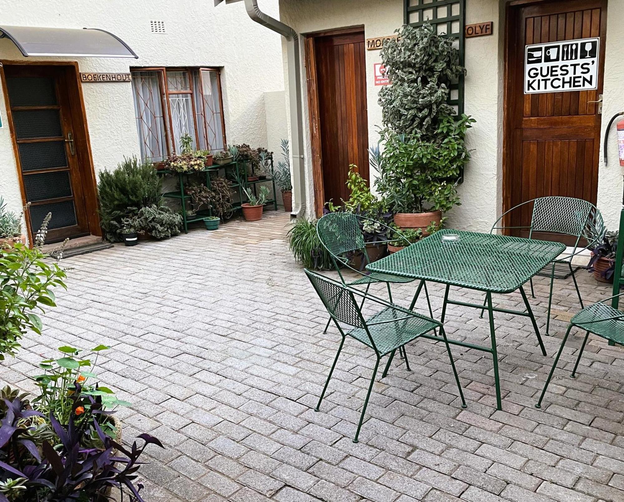 Celtis Lane Guest House Boksburg Exterior foto